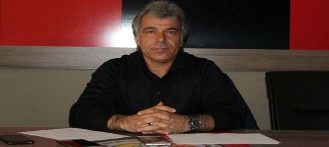 Van Büyükşehir Belediyespor Sportif Direktörü Turgay Karatekin: